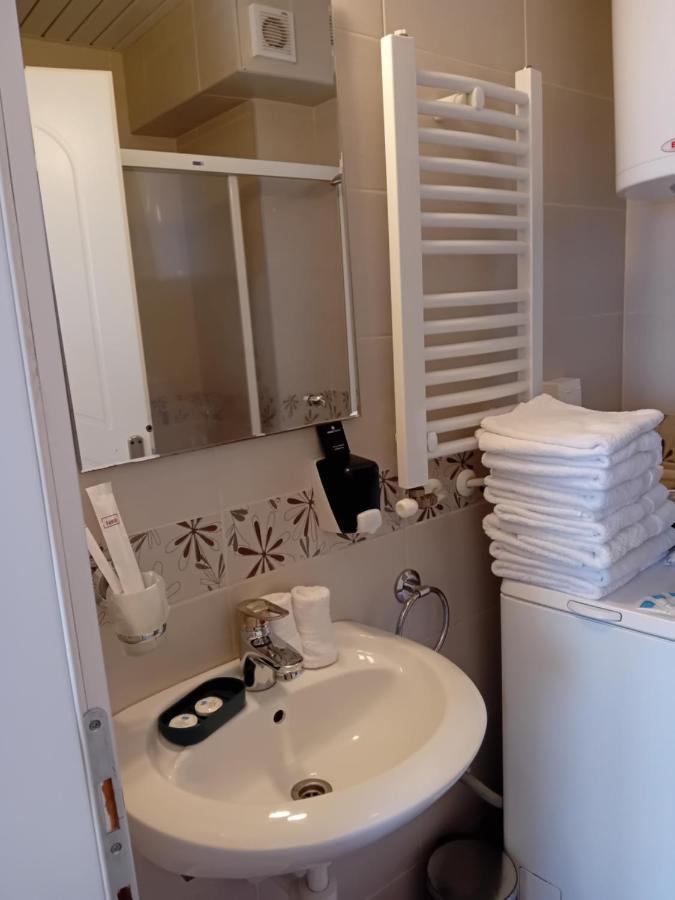 Wing 3 Apartman ,,Bc ,, Jagodina Buitenkant foto